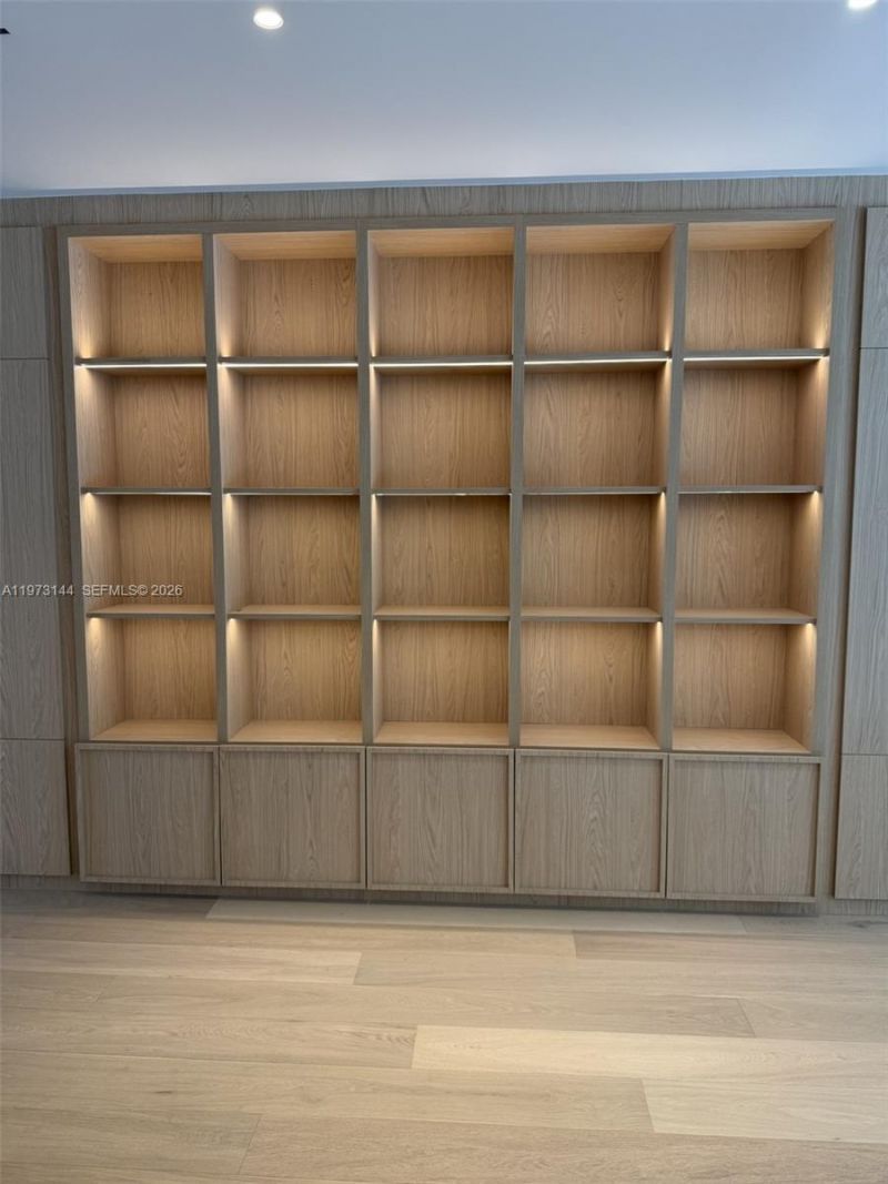 72 W Shore Dr W, Miami, FL 33133 Photo