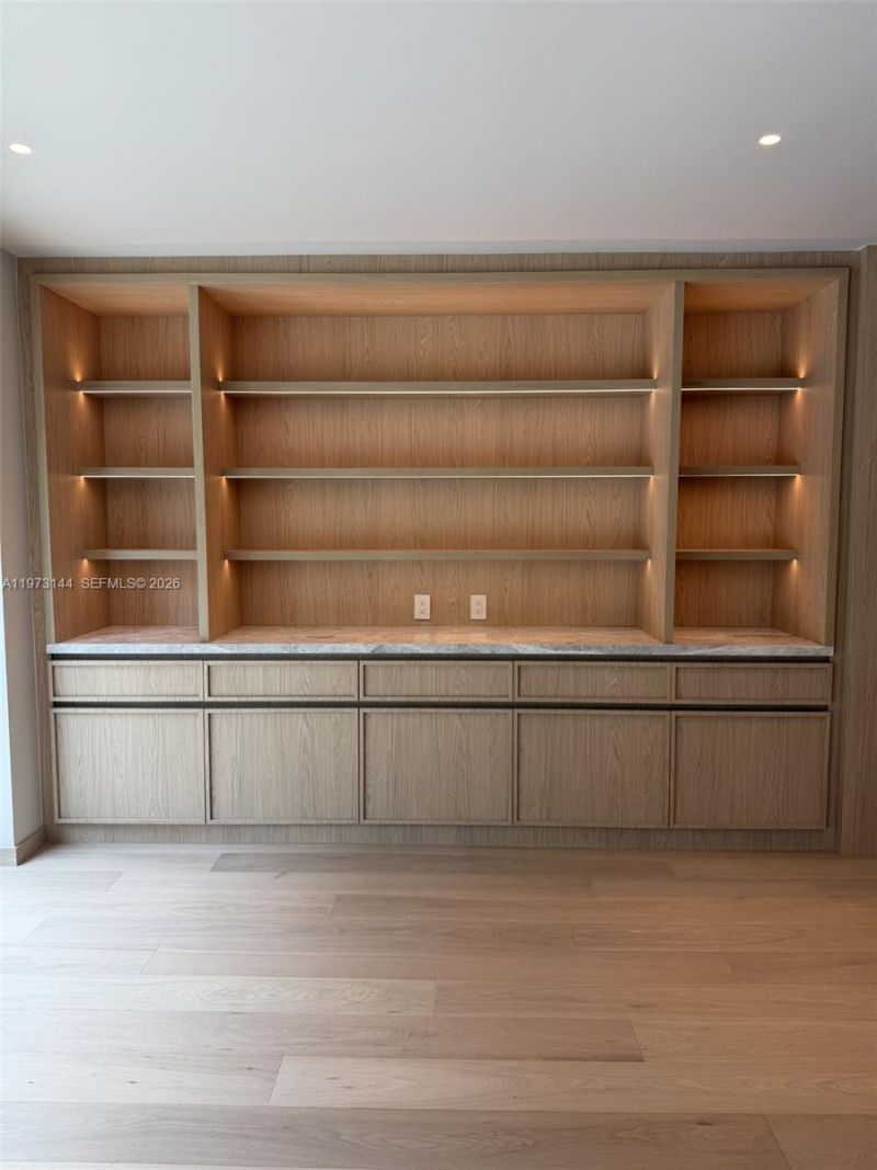 72 W Shore Dr W, Miami, FL 33133 Photo