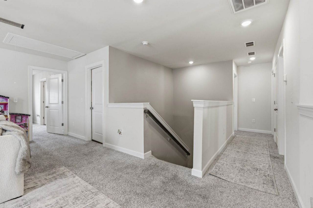 4604 Day Lily Run St. Photo 19