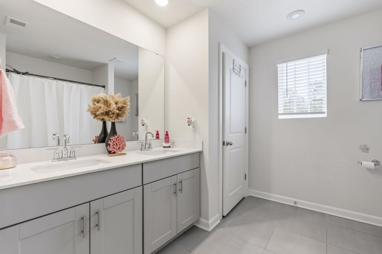 4604 Day Lily Run St. Photo 33