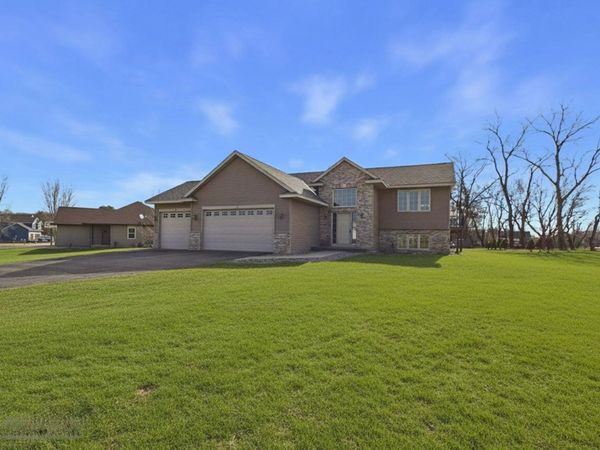24605 140th Street NW, Zimmerman, MN 55398