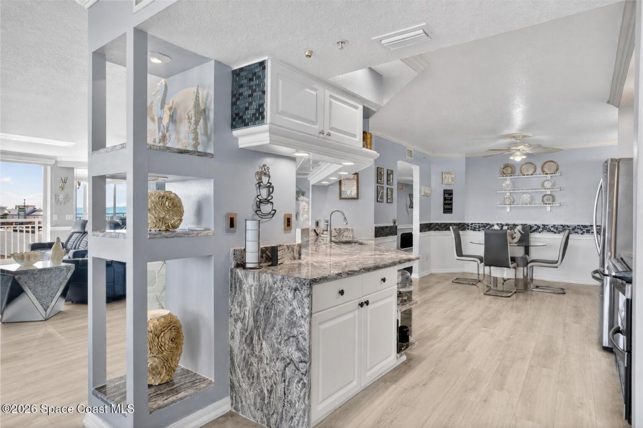 925 N Highway A1a, Unit 305, Indialantic, FL 32903 Photo
