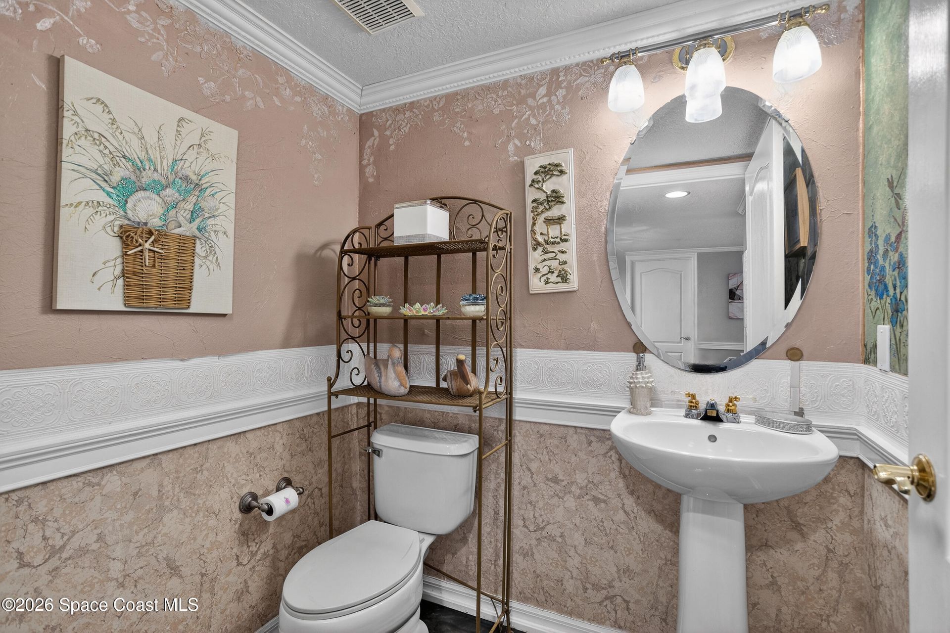 925 N Highway A1a, Unit 305, Indialantic, FL 32903 Photo
