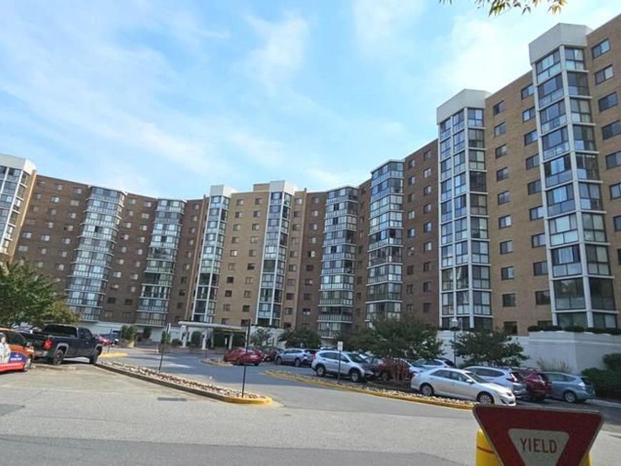 15100 Interlachen Drive , Unit 4-908, Silver Spring, MD 20906 Main Photo