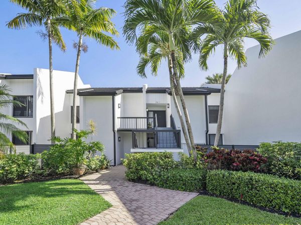 3706 Bridgewood Drive, Unit 3706, Boca Raton, FL 33434