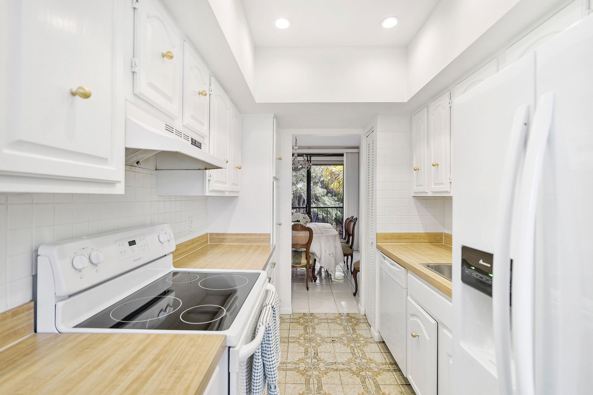 3706 Bridgewood Drive, Unit 3706, Boca Raton, FL 33434 Photo