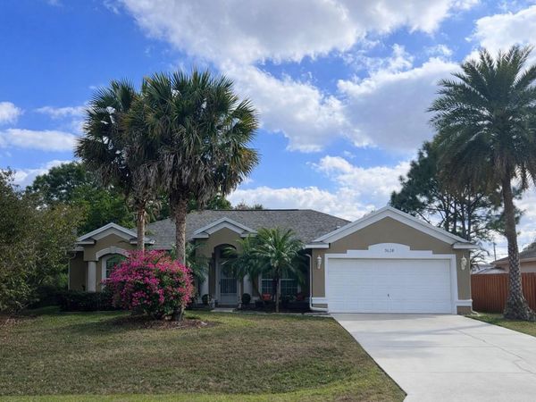 1658 SW Fortune Road, Port Saint Lucie, FL 34953