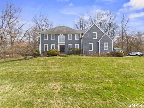 32 Yogananda, Newtown, CT 06482