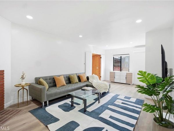 224 S Azusa, West Covina, CA 91791