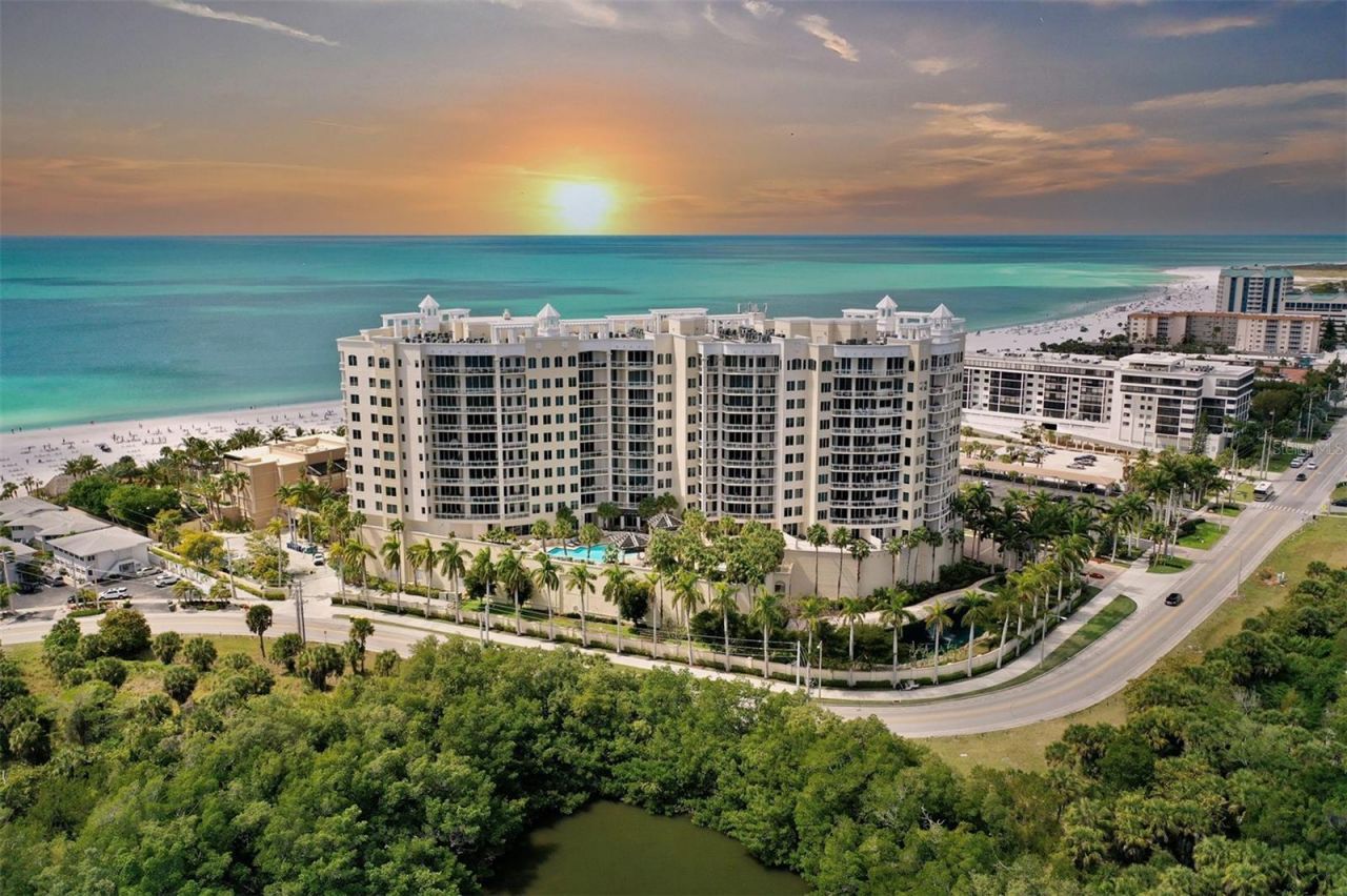 1300 Benjamin Franklin Drive, Unit 303, Sarasota, FL 34236 Photo