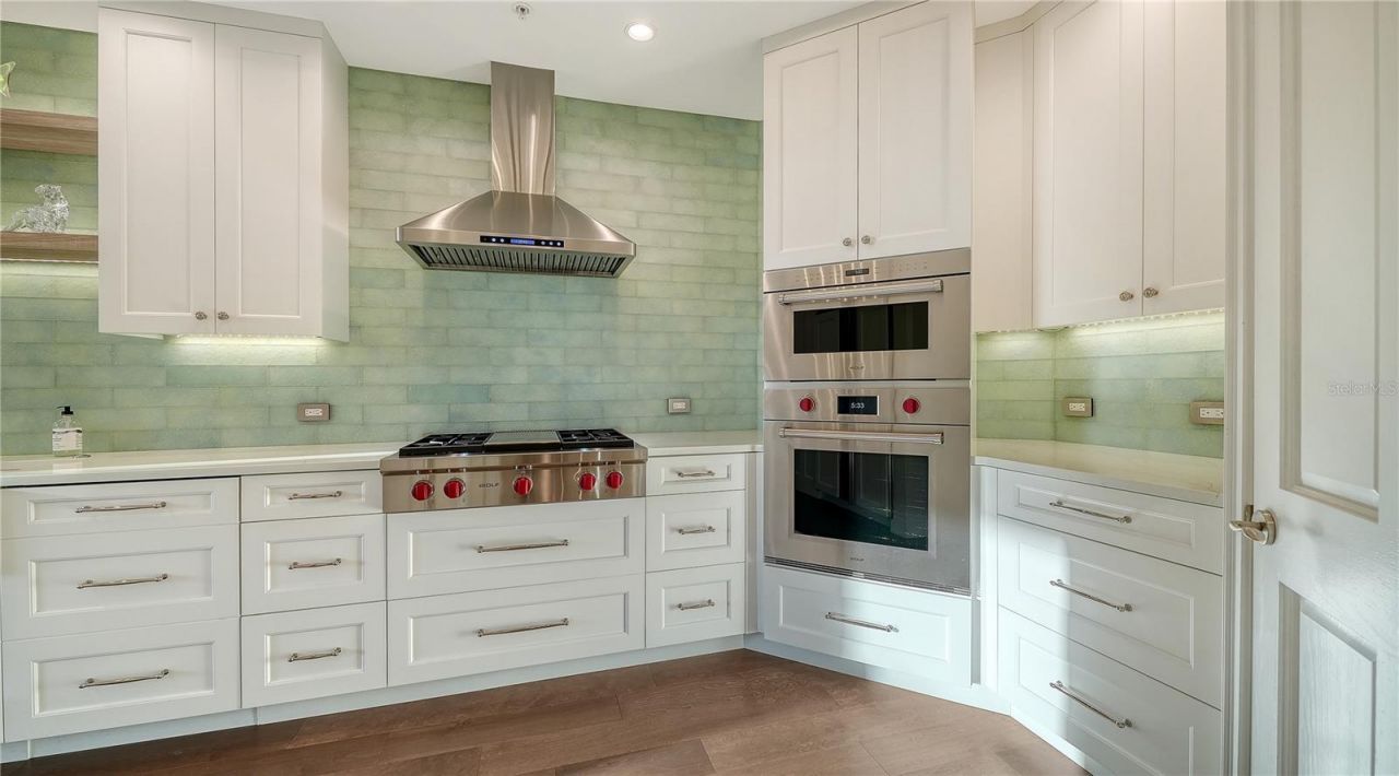 1300 Benjamin Franklin Drive, Unit 303, Sarasota, FL 34236 Photo