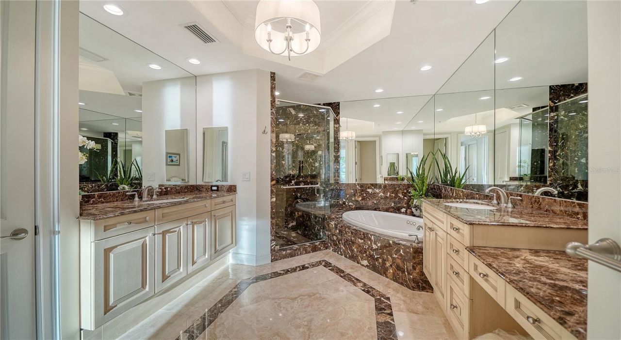 1300 Benjamin Franklin Drive, Unit 303, Sarasota, FL 34236 Photo