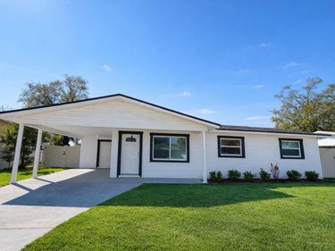 509 CLAYTON CIRCLE , WINTER HAVEN, FL 33880