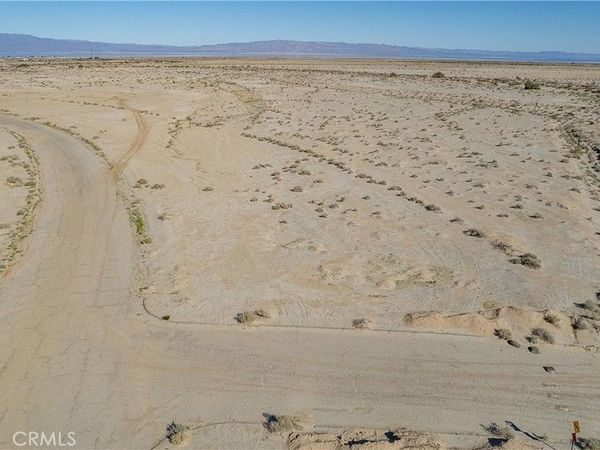 1918 Desert King Ave, Thermal, CA 92274