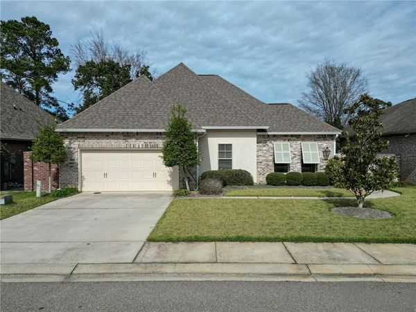 413 TIGER Avenue, Covington, LA 70433