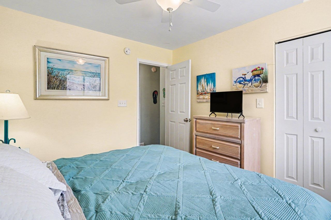 610 15th Ave. S Photo 11