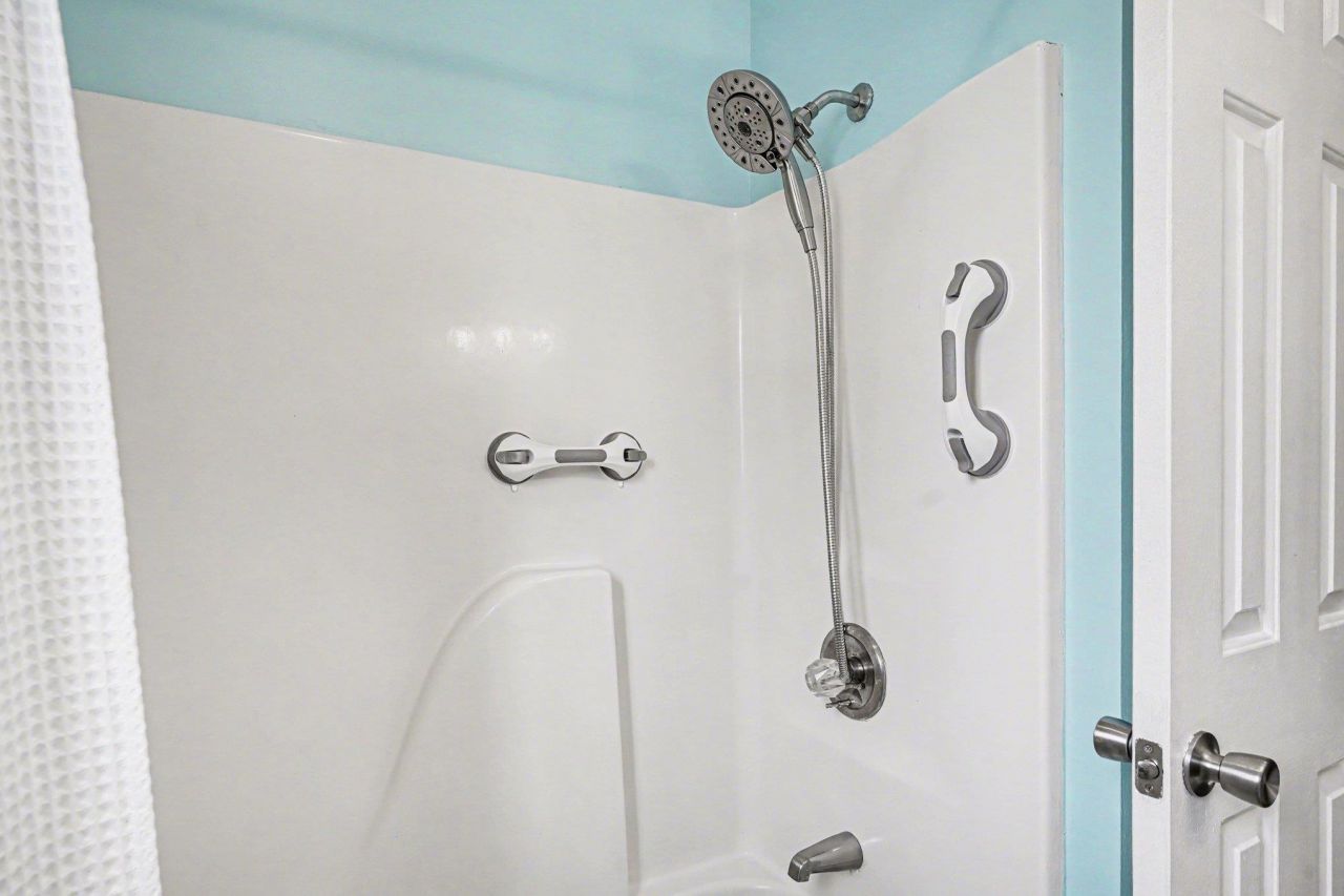 610 15th Ave. S Photo 13