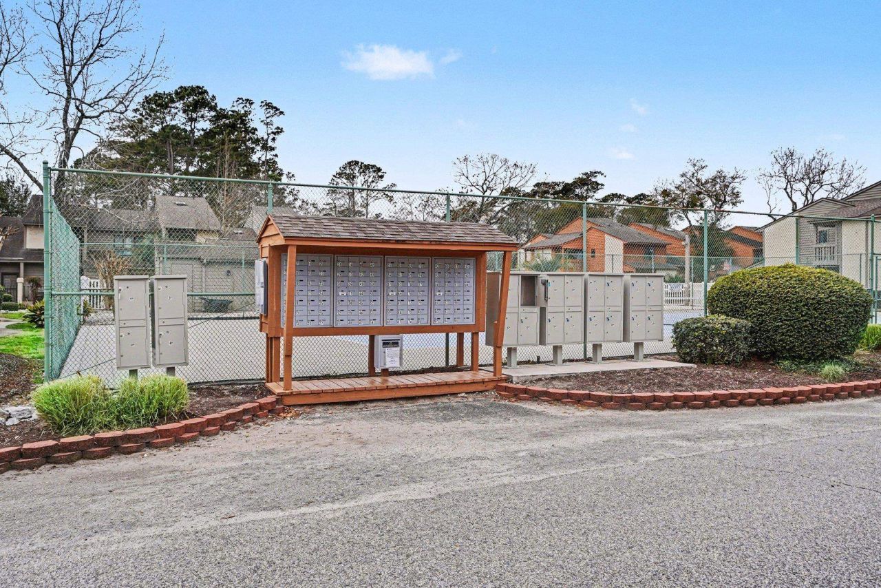 610 15th Ave. S Photo 28