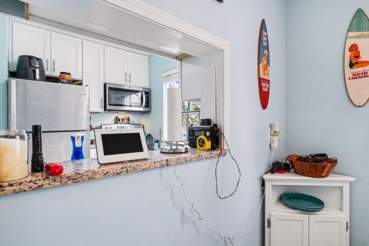 610 15th Ave. S Photo 5