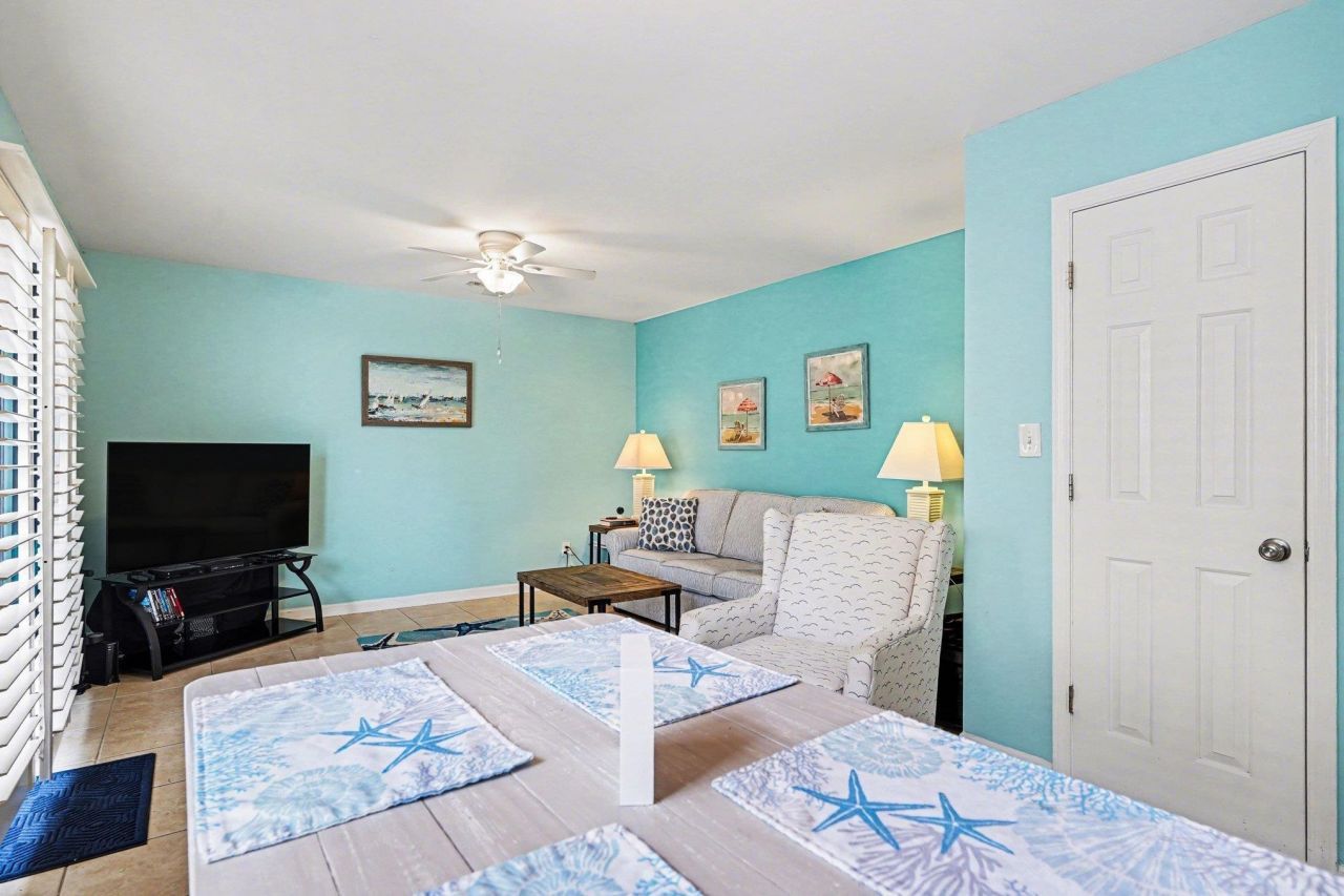 610 15th Ave. S Photo 7