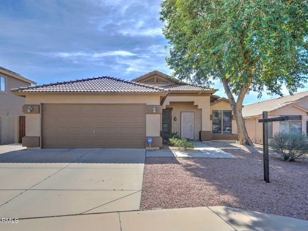 8527 E MILAGRO Avenue, Mesa, AZ 85209