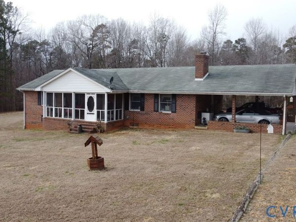12440 Namozine Road, Amelia Courthouse, VA 23002