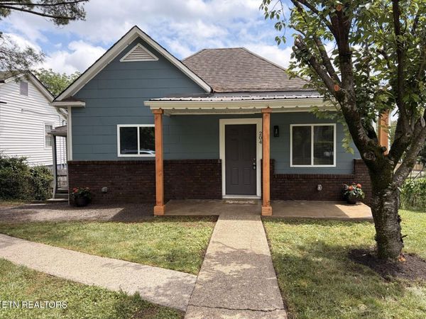 204 E Caldwell Ave, Knoxville, TN 37917