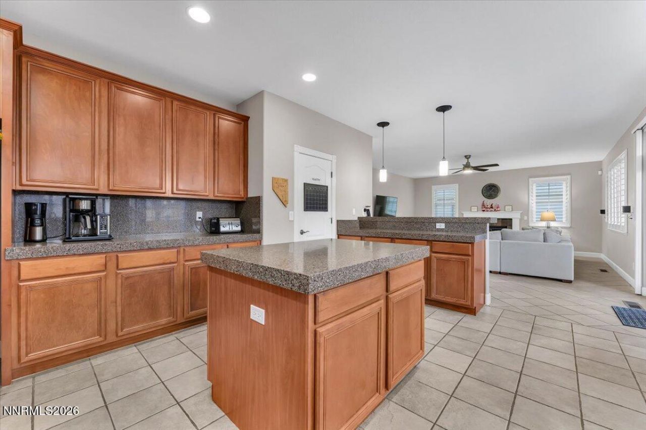 7015 Poco Bueno Circle, Sparks, NV 89436 Photo