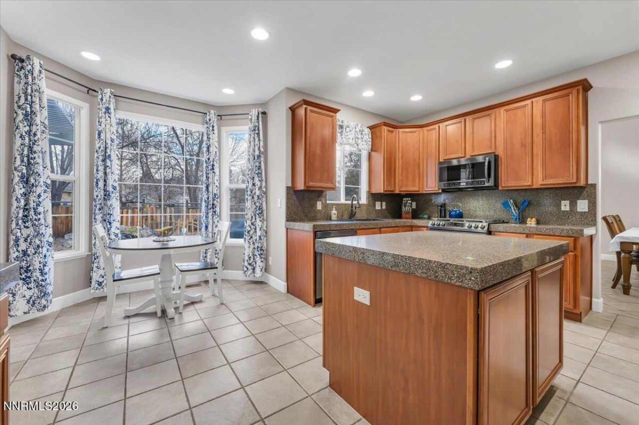 7015 Poco Bueno Circle, Sparks, NV 89436 Photo