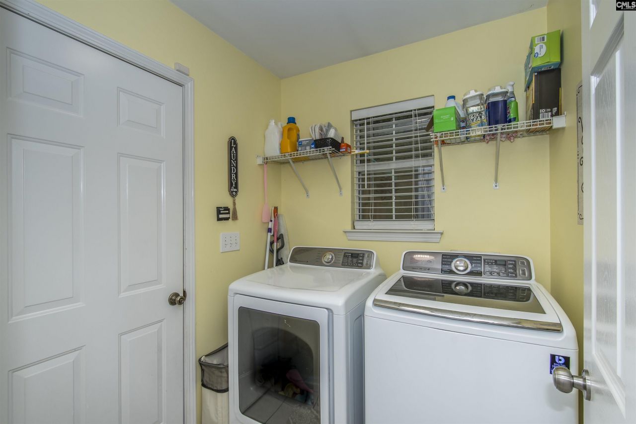 210 Pond Oak Lane  Photo 17