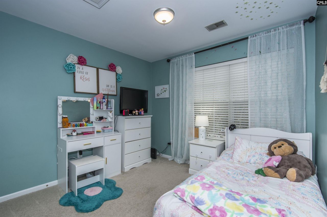 210 Pond Oak Lane  Photo 22