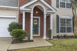 210 Pond Oak Lane  photo 4