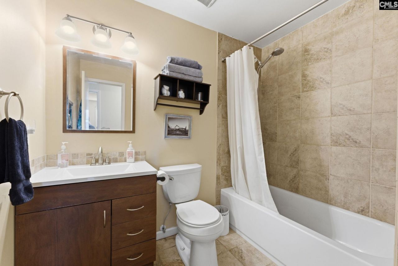 301 Duchess Trail Photo 20