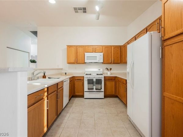 4960 Mascaro Drive , Las Vegas, NV 89122