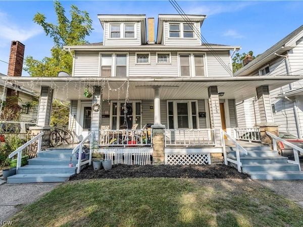 1446 Hopkins Avenue, Lakewood, OH 44107