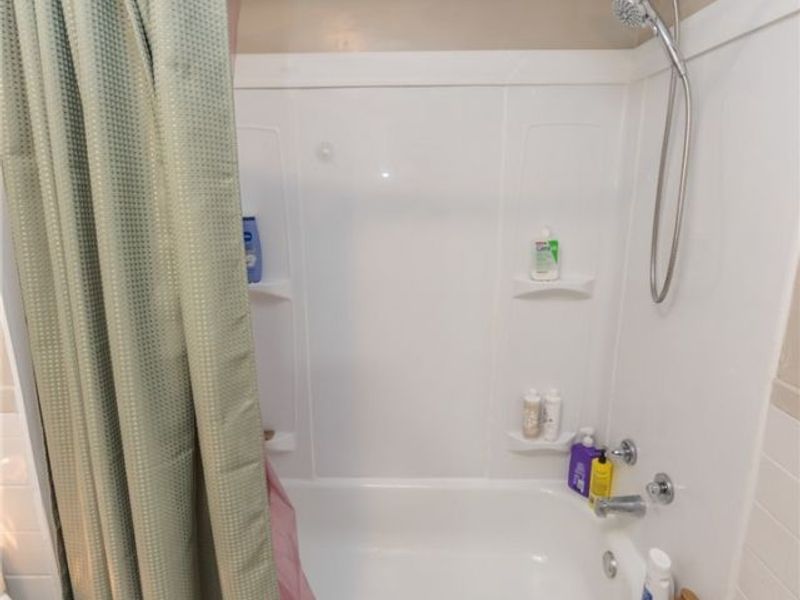 1446 Hopkins Avenue, Lakewood, OH 44107 Photo 18