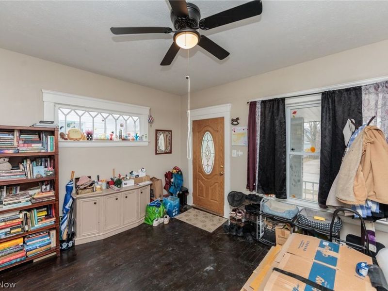 1446 Hopkins Avenue, Lakewood, OH 44107 Photo 3