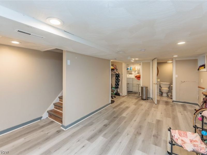 1446 Hopkins Avenue, Lakewood, OH 44107 Photo 32