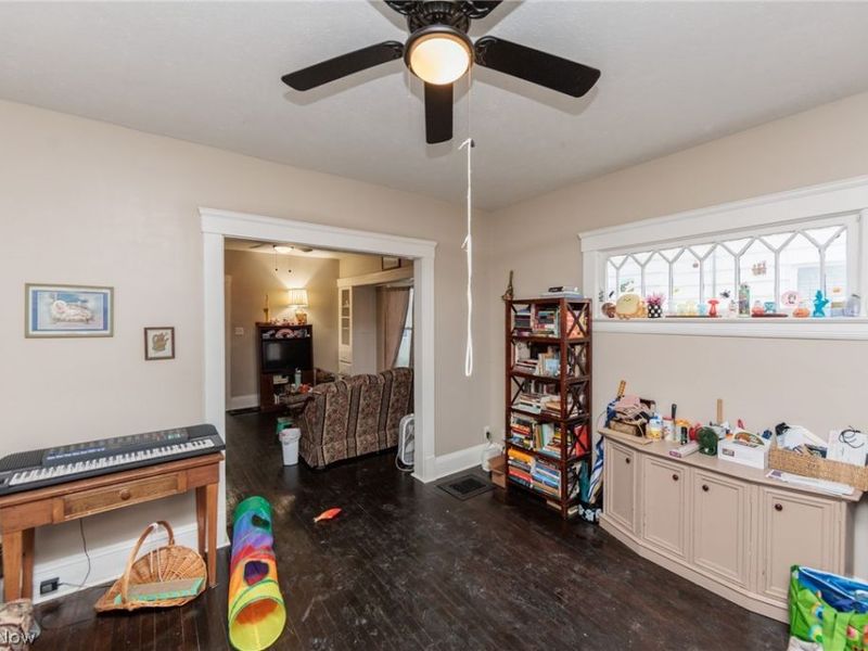 1446 Hopkins Avenue, Lakewood, OH 44107 Photo 4