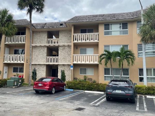 7430 Miami Lakes Dr , Unit E210, Miami Lakes, FL 33014