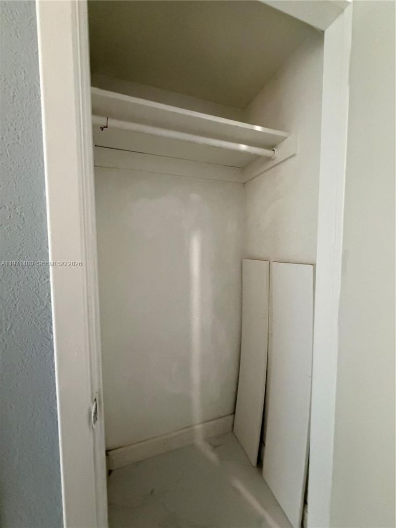 7430 Miami Lakes Dr, Unit E210, Miami Lakes, FL 33014 Photo