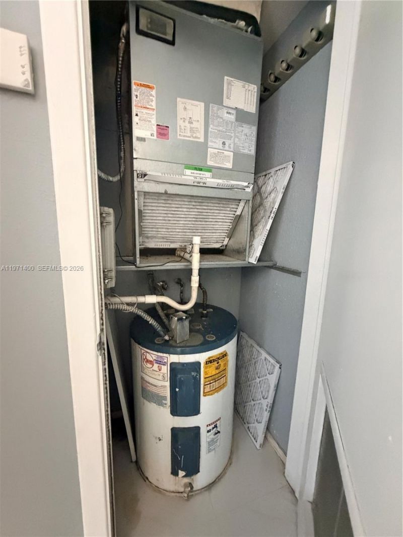 7430 Miami Lakes Dr, Unit E210, Miami Lakes, FL 33014 Photo