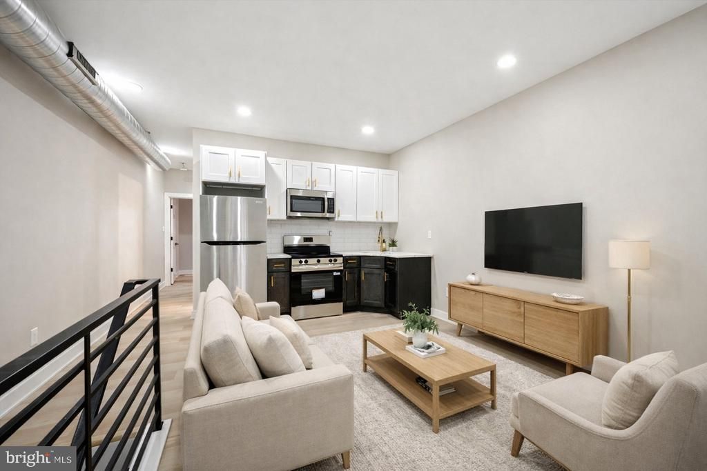 6141 Osage Avenue, Philadelphia, PA 19143 Main Photo