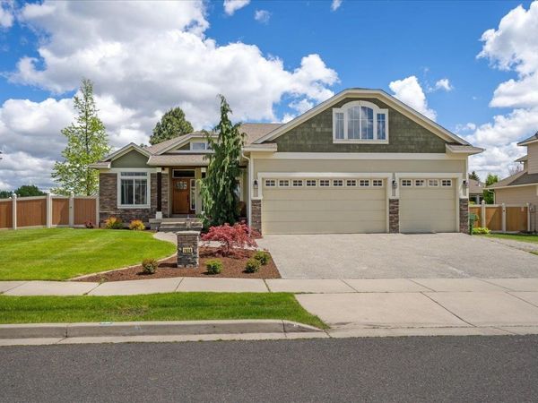 7614 N G St, Spokane, WA 99208