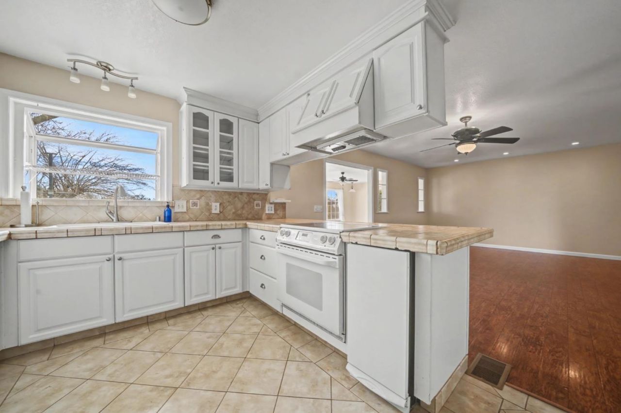 3290 Dry Creek Rd, Ione, CA 95640 Photo