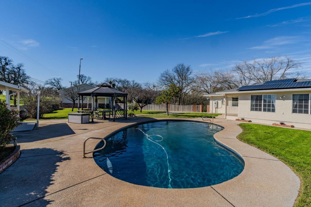 3290 Dry Creek Rd, Ione, CA 95640 Photo