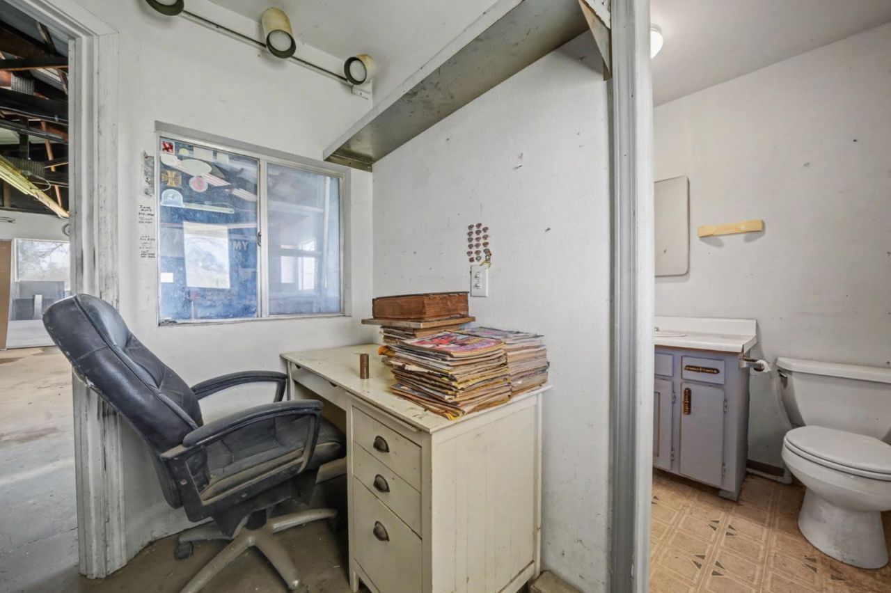 3290 Dry Creek Rd, Ione, CA 95640 Photo