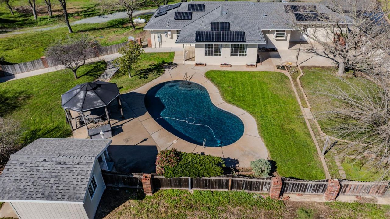 3290 Dry Creek Rd, Ione, CA 95640 Photo