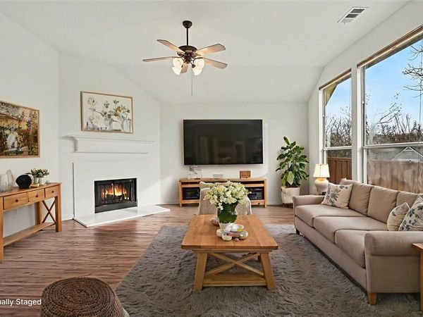 1418 Eastedge Drive, Wylie, TX 75098