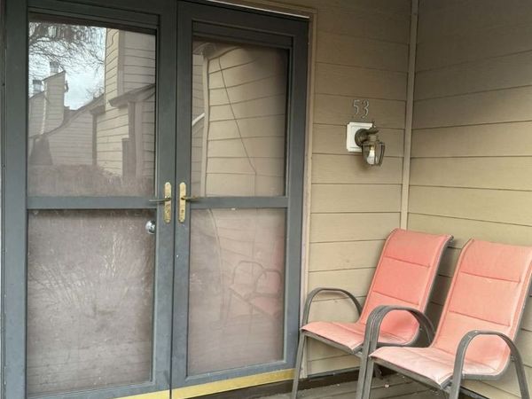 3325 Beacon Street, Unit 53, North Chicago, IL 60064